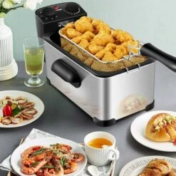 COSTWAY Friteuse Electrique En Acier Inoxydable 2000W Avec Contenance 3 L,Couvercle à Hublot, Panier à Friture 1,6KG Avec Crochet Température Et Minuterie Réglable